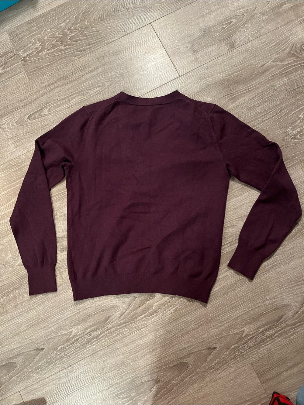 Ricki's Small Women's eggplant V-Neck Button Cardigan Sweater. - Picture 5 of 6